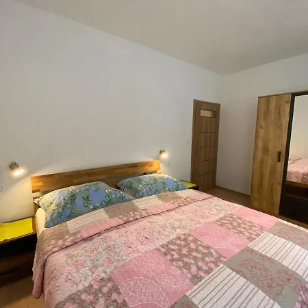 Apartment Ml Suites Na Ruska *